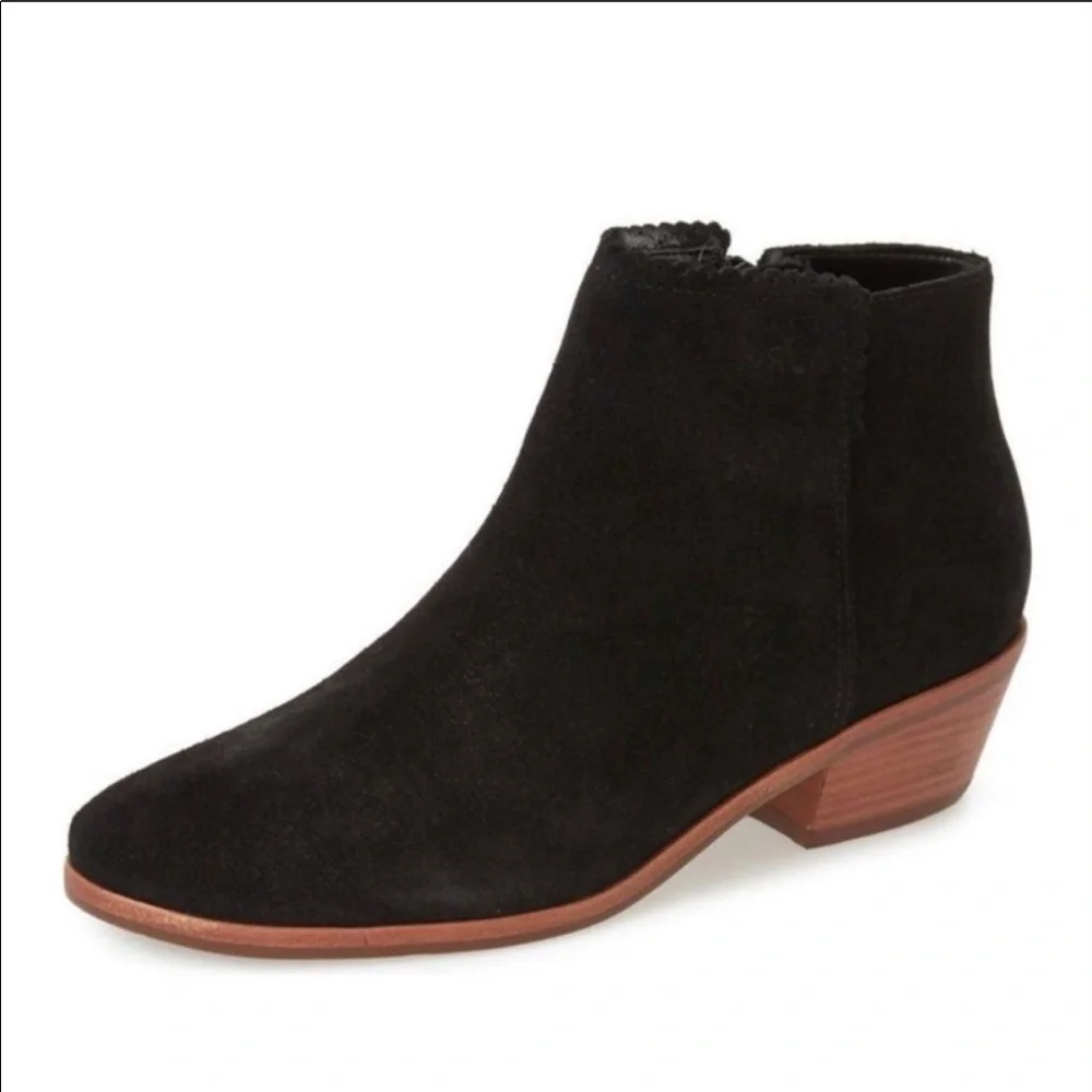 Jack Rogers Bailee Black Suede Bootie 8 Officecore Casual Everyday